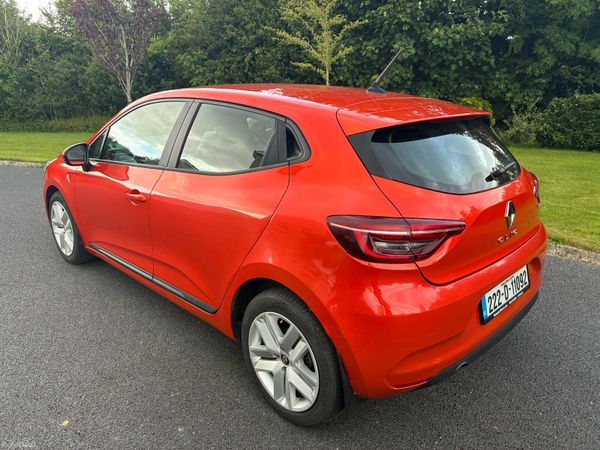 Renault Clio Hatchback, Petrol, 2022, Orange