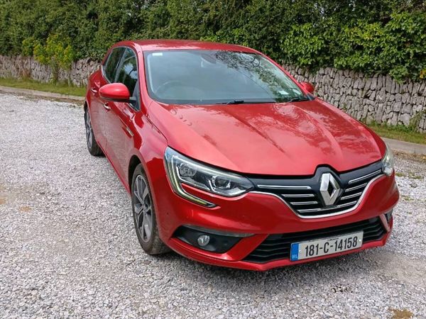 Renault Megane Hatchback, Diesel, 2018, Red