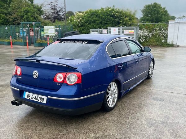 Volkswagen Passat Saloon, Diesel, 2008, Blue