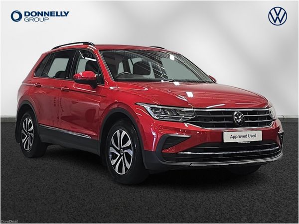 Volkswagen Tiguan Estate, Petrol, 2022, Red