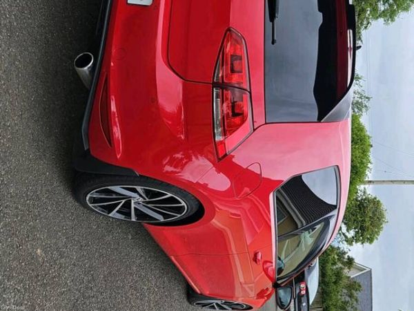 Volkswagen Golf Estate, Diesel, 2015, Red