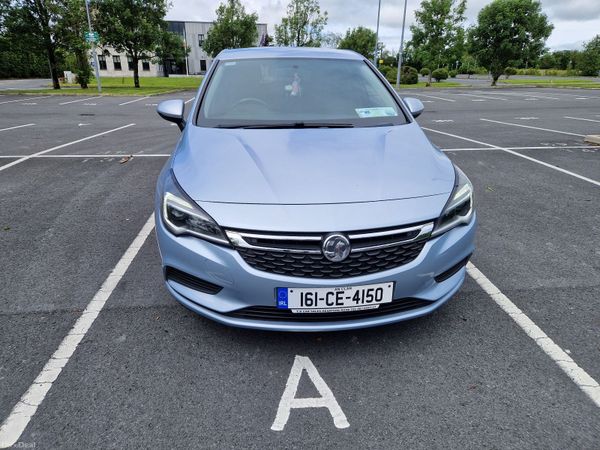 Vauxhall Astra Hatchback, Petrol, 2016, Silver