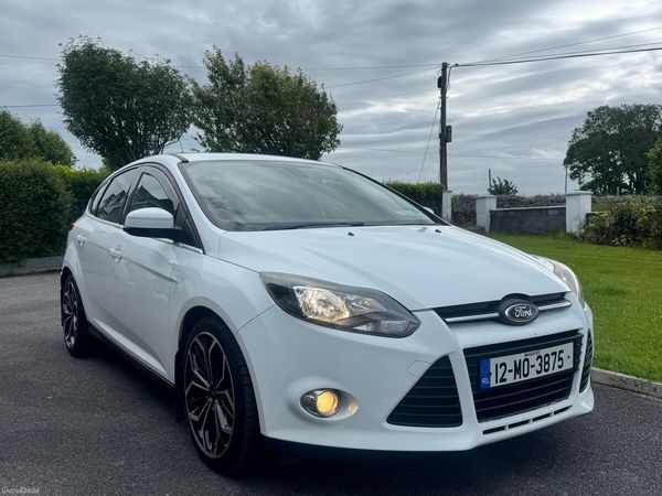 Ford Focus Hatchback, Diesel, 2012, White