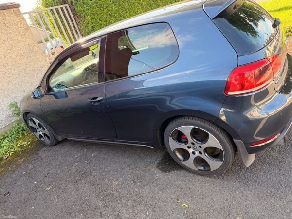 Volkswagen Golf Hatchback, Petrol, 2011, Blue