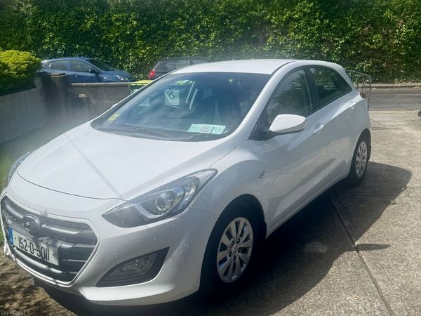 Hyundai i30 Hatchback, Petrol, 2015, White