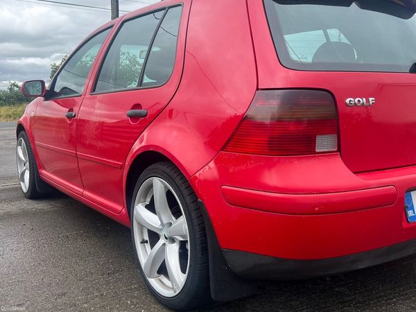 Volkswagen Golf Hatchback, Diesel, 2002, Red