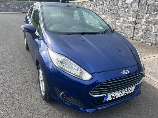 Ford Fiesta Hatchback, Petrol, 2016, Blue