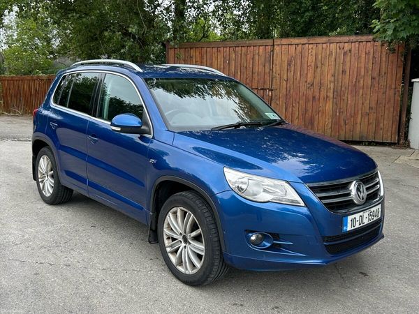 Volkswagen Tiguan SUV, Diesel, 2010, Blue