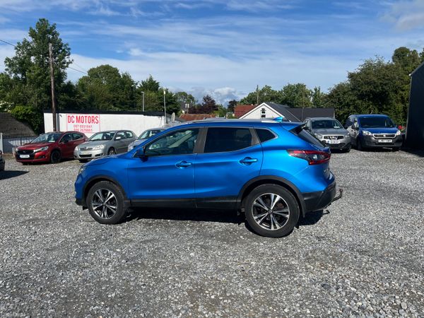 Nissan Qashqai Hatchback, Diesel, 2018, Blue