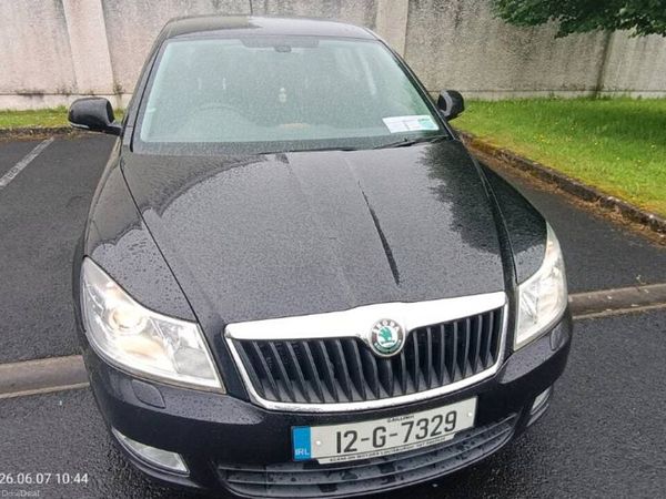 Skoda Octavia Hatchback, Diesel, 2012, Black