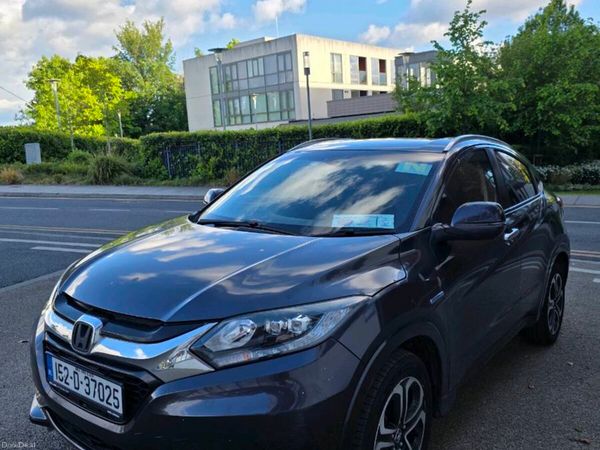 Honda Vezel MPV, Petrol Hybrid, 2015, Black