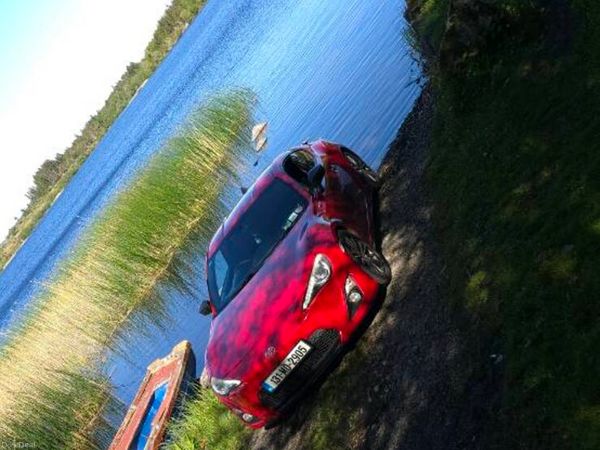 Toyota GT86 Coupe, Petrol, 2013, Red