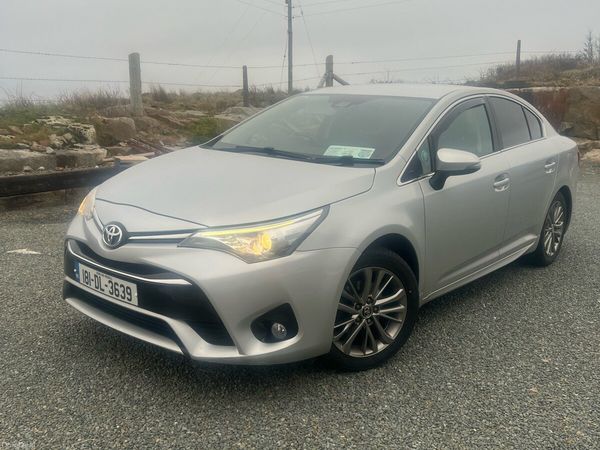 Toyota Avensis Saloon, Diesel, 2018, Silver