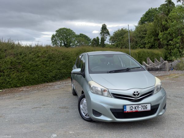 Toyota Yaris Hatchback, Petrol, 2012, Green