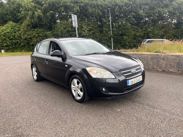 Kia Ceed Hatchback, Petrol, 2008, Black