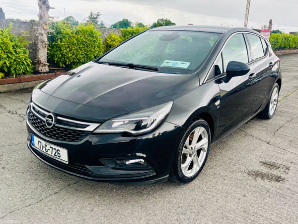Opel Astra Hatchback, Diesel, 2017, Black