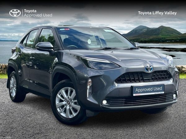 Toyota Yaris Cross Hatchback, Petrol Hybrid, 2023, Grey