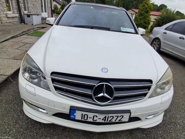 Mercedes-Benz C-Class Saloon, Diesel, 2010, White