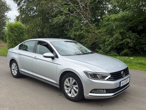 Volkswagen Passat Saloon, Diesel, 2016, Silver