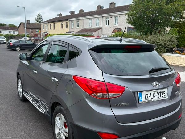 Hyundai ix35 SUV, Diesel, 2012, Grey