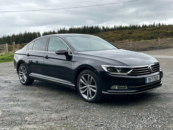 Volkswagen Passat Saloon, Diesel, 2019, Black