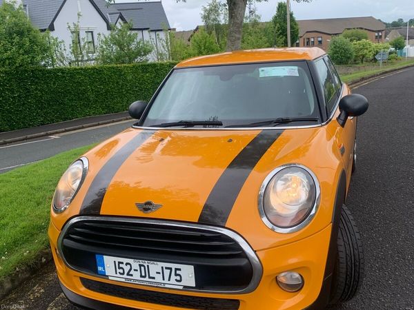Mini One Estate/Jeep, Diesel, 2015, Orange