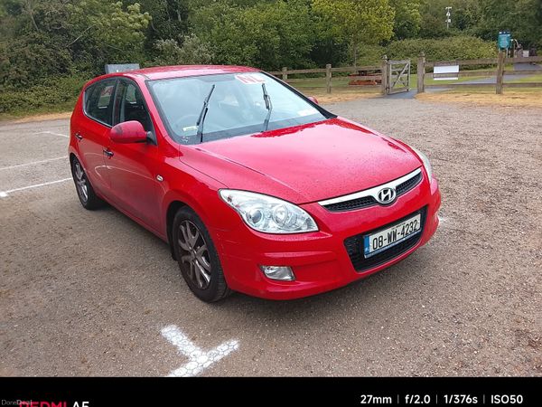 Hyundai i30 Hatchback, Petrol, 2008, Red