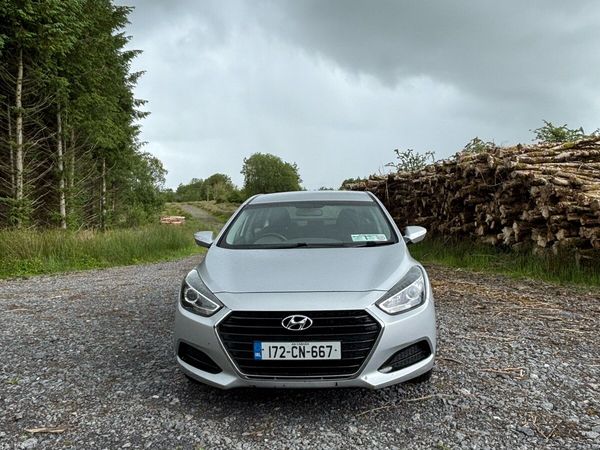 Hyundai i40 Saloon, Diesel, 2017, Silver