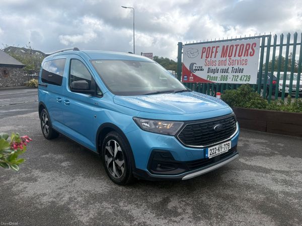 Ford Tourneo Connect MPV, Diesel, 2022, Blue