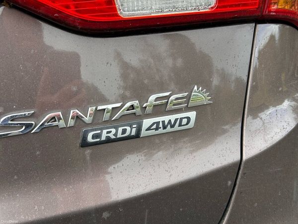 Hyundai Santa Fe SUV, Diesel, 2015, Bronze