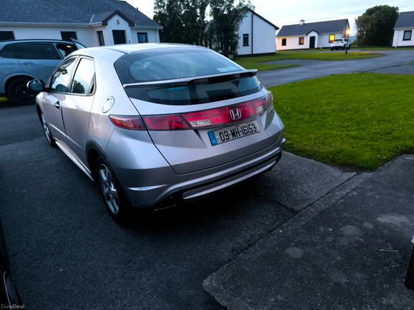 Honda Civic Hatchback, Diesel, 2009, Silver