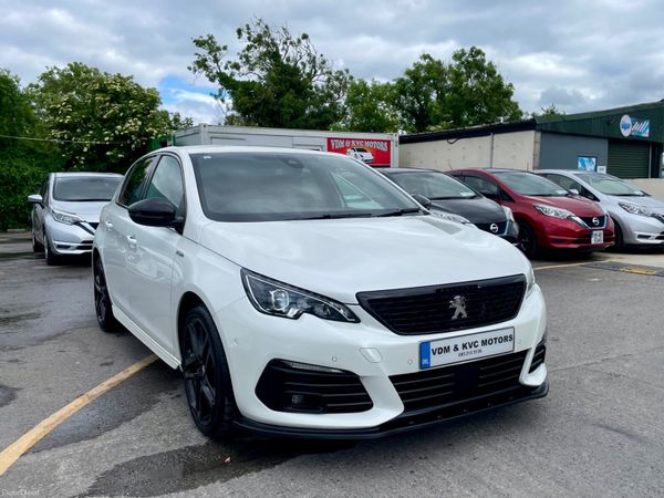 Peugeot 308 Hatchback, Petrol, 2018, White