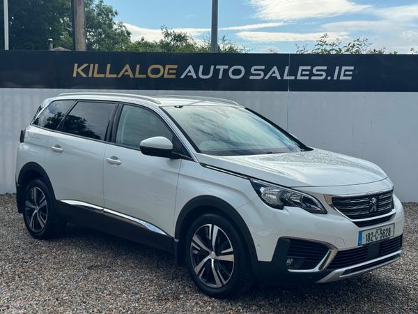 Peugeot 5008 MPV, Petrol, 2018, White