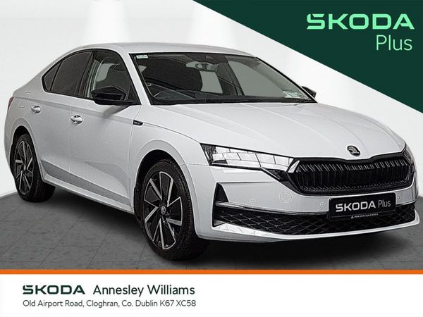 Skoda Octavia Saloon, Petrol, 2025, White