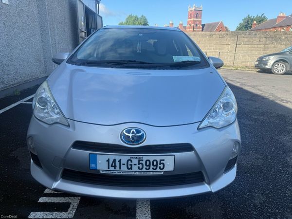 Toyota Aqua Hatchback, Petrol Hybrid, 2014, Silver