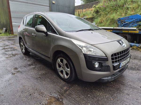 Peugeot 3008 MPV, Diesel, 2012, Grey