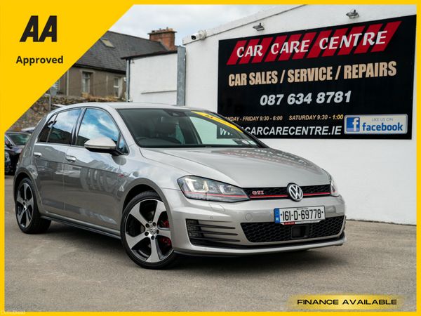 Volkswagen Golf Hatchback, Petrol, 2016, Silver