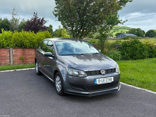 Volkswagen Polo Hatchback, Petrol, 2010, Grey