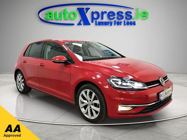 Volkswagen Golf Hatchback, Petrol, 2017, Red