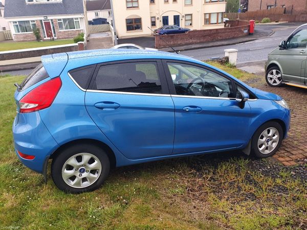 Ford Fiesta Hatchback, Diesel, 2012, Blue
