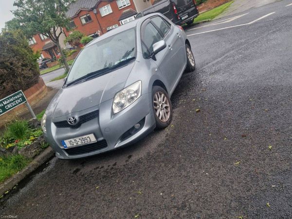 Toyota Auris Hatchback, Diesel, 2010, Grey