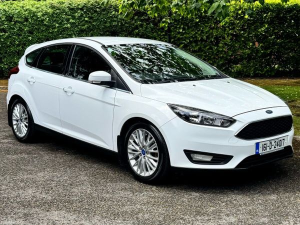 Ford Focus Hatchback, Petrol, 2016, White