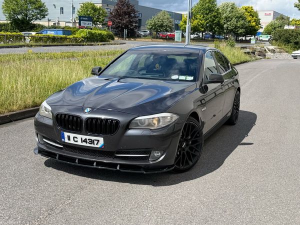 BMW 5-Series Saloon, Diesel, 2011, Grey