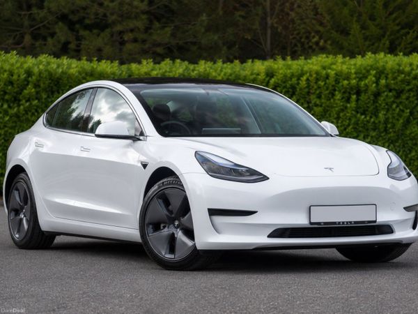 Tesla Model 3 Saloon, Electric, 2022, White