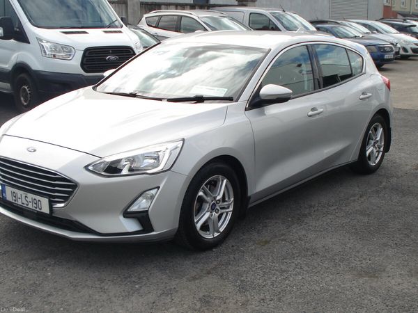 Ford Focus Hatchback, Diesel, 2019, Grey