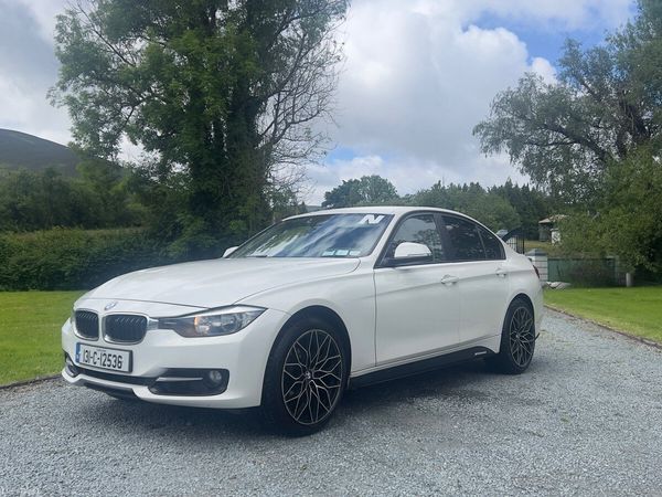 BMW 3-Series Saloon, Petrol, 2013, White