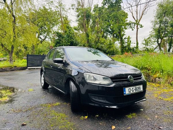 Volkswagen Polo Hatchback, Petrol, 2012, Black