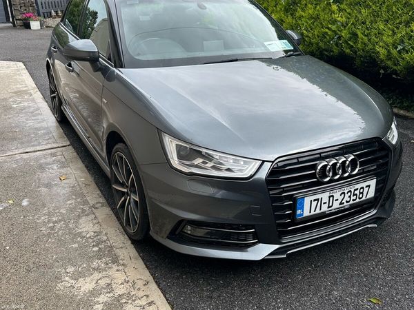 Audi A1 Hatchback, 2017, Silver