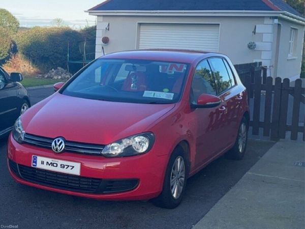 Volkswagen Golf Hatchback, Diesel, 2011, Red