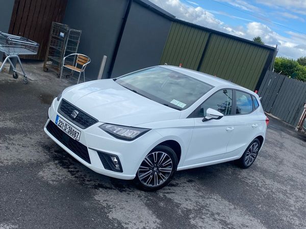 SEAT Ibiza Hatchback, Petrol, 2022, White